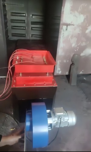 1694660459759940.jpg 烤漆房(1).jpg